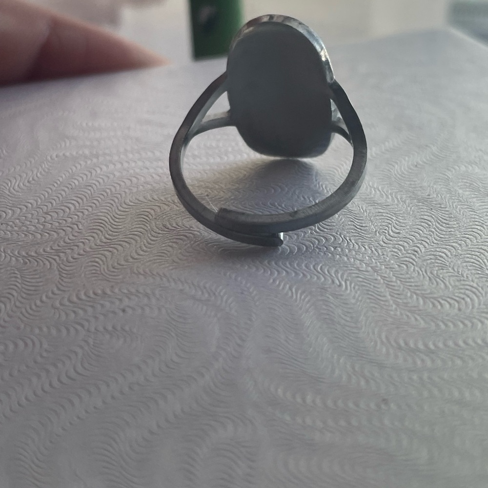 Silver Ring with Tree Design - Picture 3 of 4